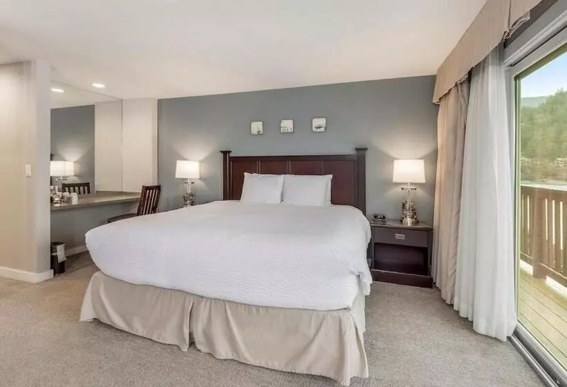 هتل Rosario Village