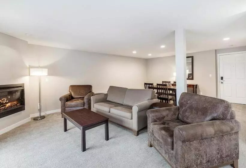 هتل Rosario Village