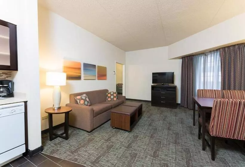 Отель Staybridge Suites Chicago Oakbrook Terrace By Ihg