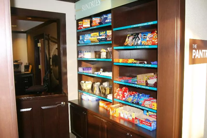 호텔 Staybridge Suites Tulsa Woodland Hills, An Ihg