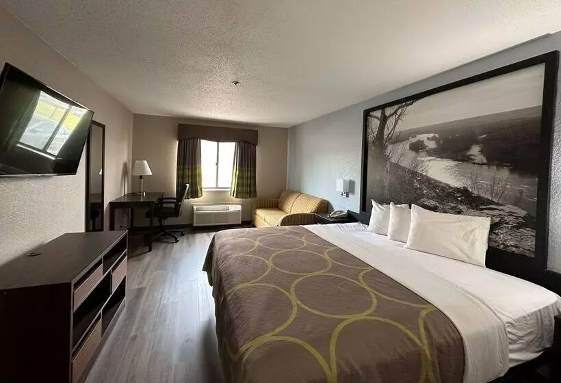 هتل Super 8 By Wyndham Green Bay I43 Bus. Park