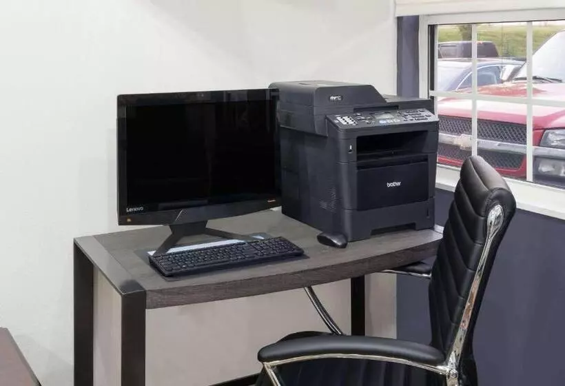 Microtel Inn Bowling Green