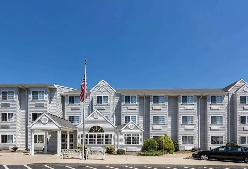 Microtel Inn & Suites By Wyndham Hillsborough