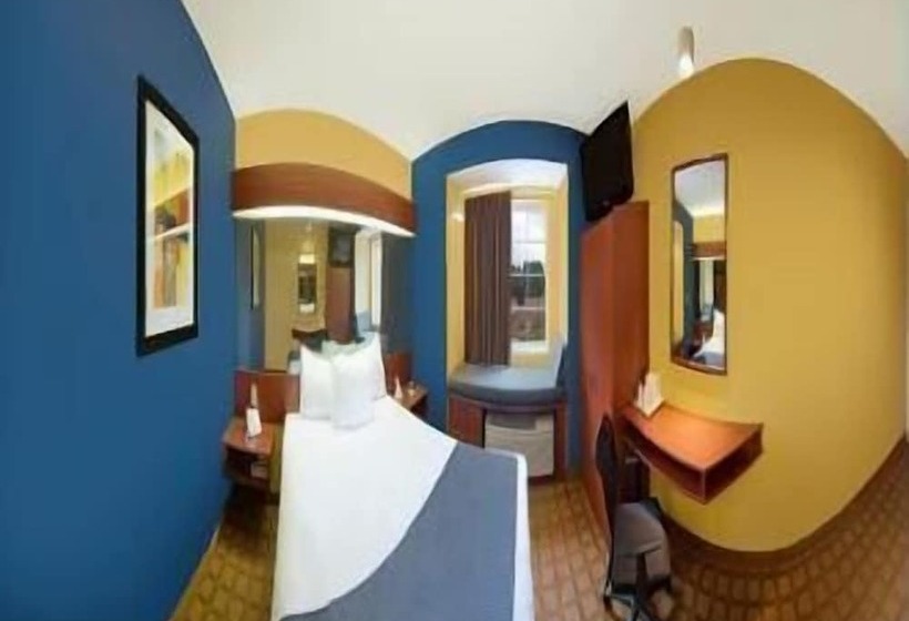 Microtel Inn & Suites By Wyndham Hillsborough