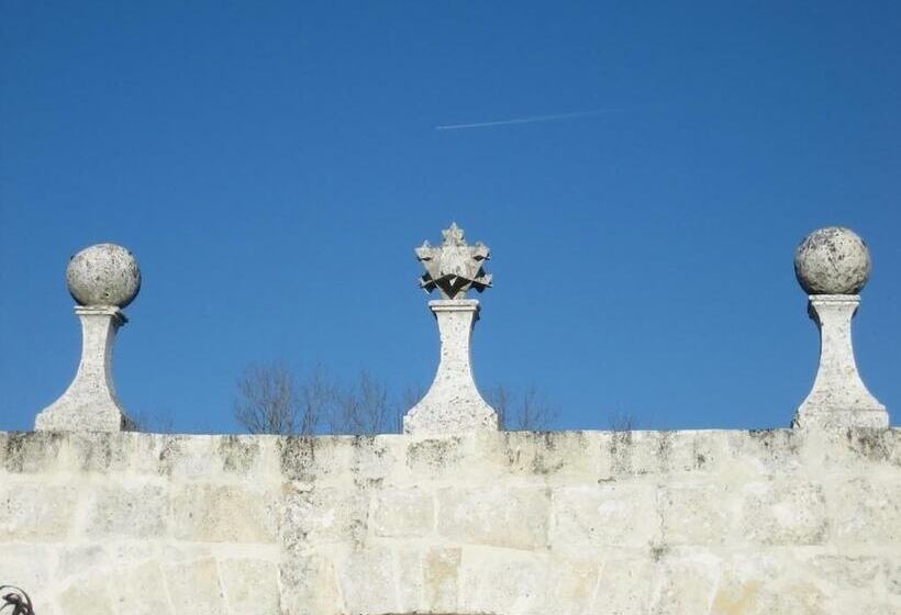 مبيت وإفطار Château Manoir De La Lèche
