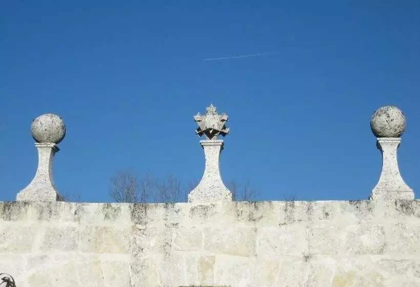 Aamiaismajoitus (B&B) Château Manoir De La Lèche