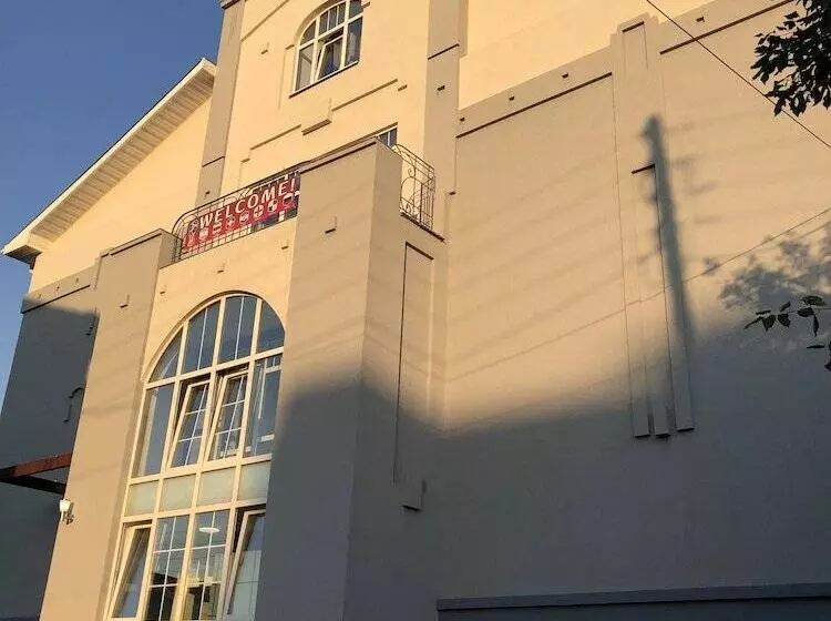 ベッドアンドブレックファースト Guest House Agrodom