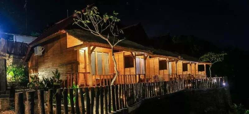 ベッドアンドブレックファースト Malibu Huts