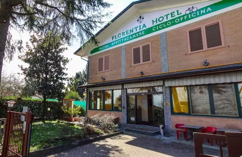 مسافرخانه Florentia