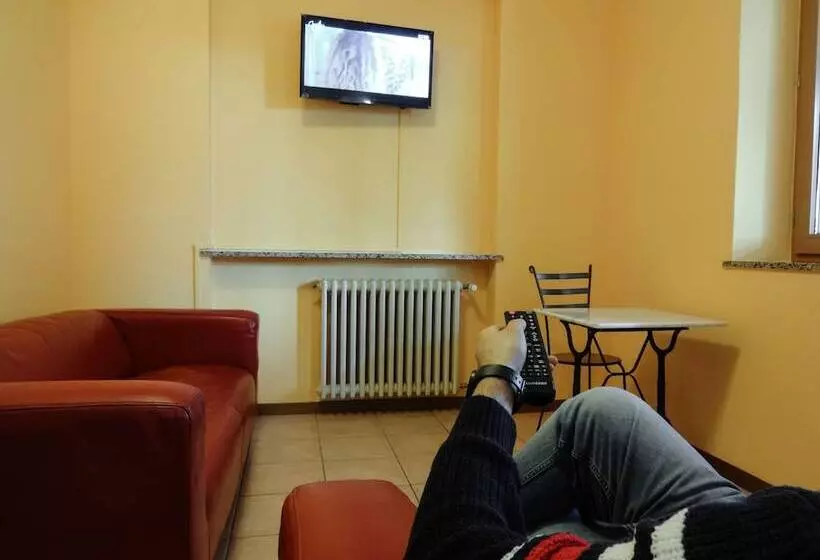 مسافرخانه Florentia