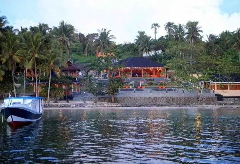 ホテル Bastianos Bangka Dive Resort