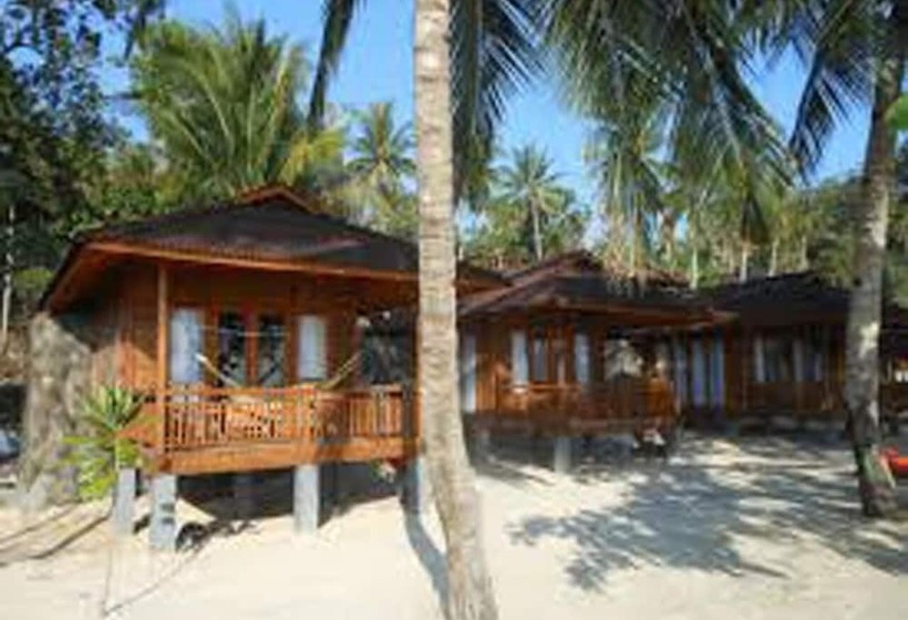 בית מלון כפרי Bastianos Bangka Dive Resort