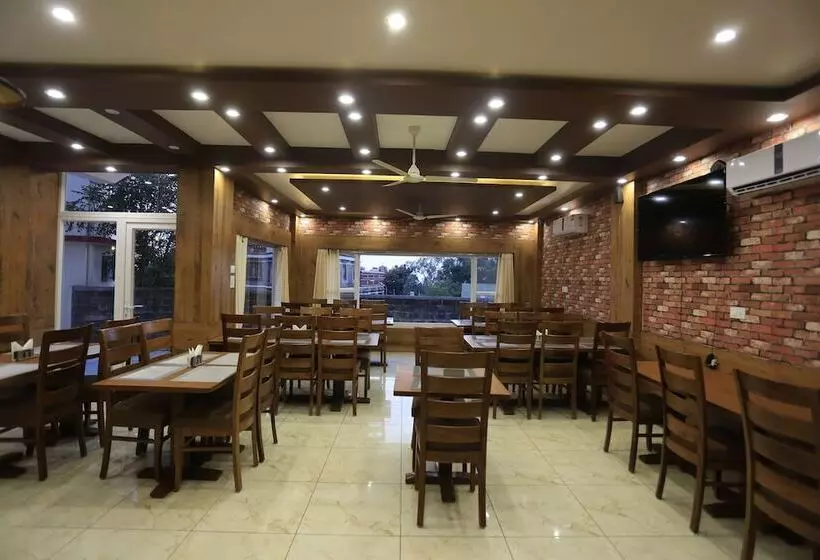 ホテル Buddha House Himalayan Brothers