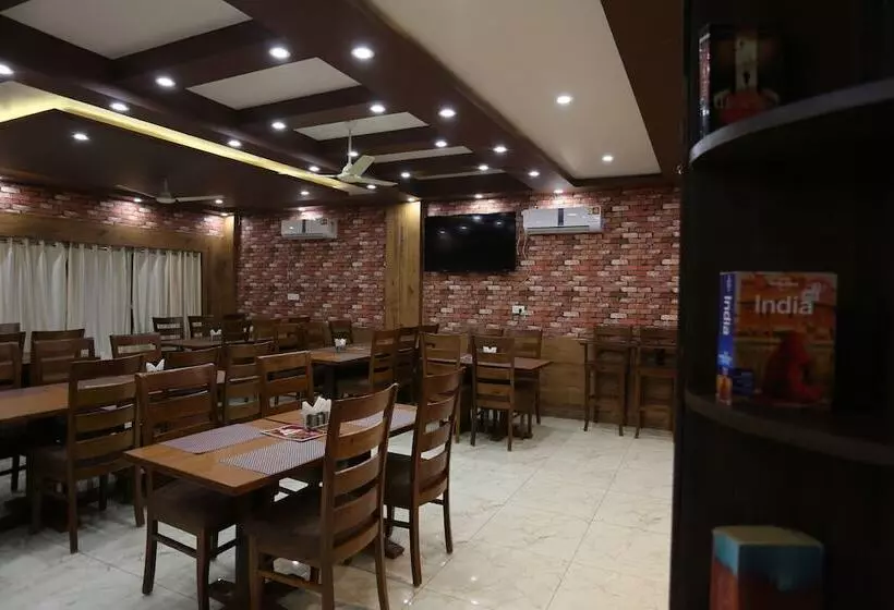 ホテル Buddha House Himalayan Brothers