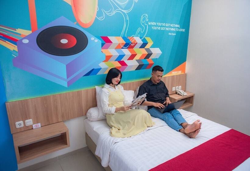 Front One Hotel Nganjuk