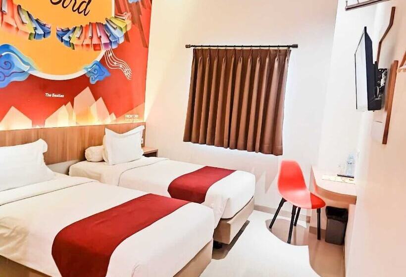 Front One Hotel Nganjuk