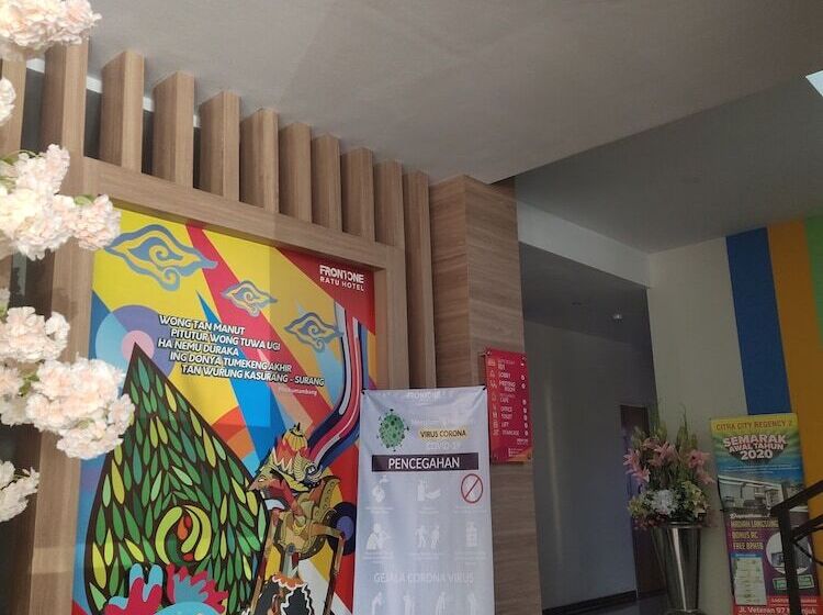 Front One Hotel Nganjuk