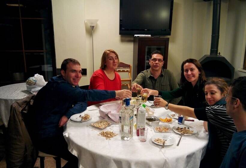 ホテル Geyikli Herrara