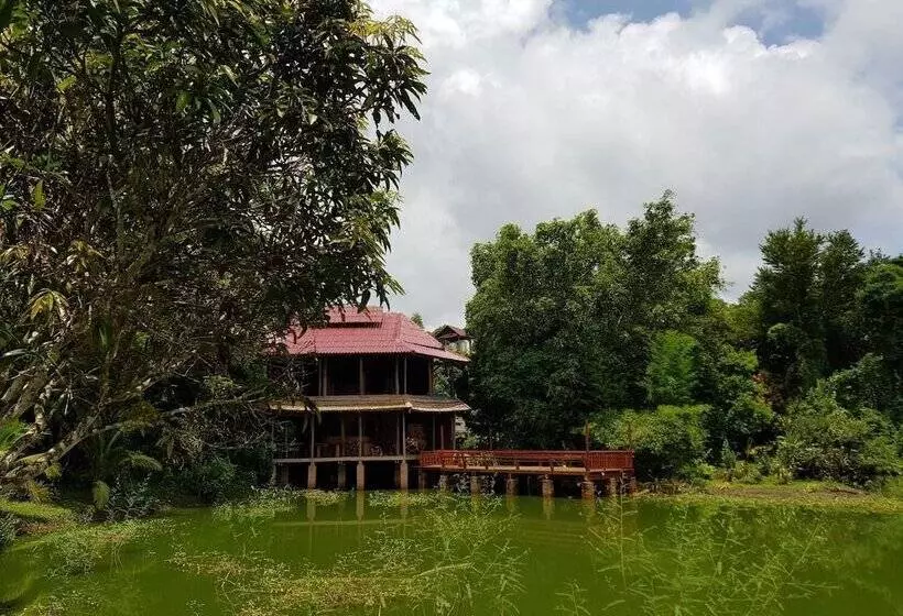 Hotelli Kingfisher Ecolodge