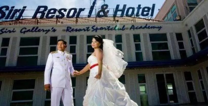 ホテル Nsiri Resort &