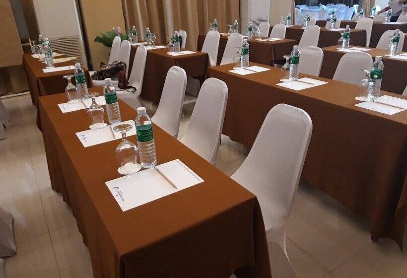 בית מלון כפרי Nsiri Resort &