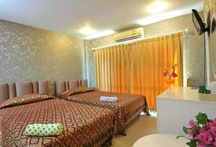 ホテル Nsiri Resort &