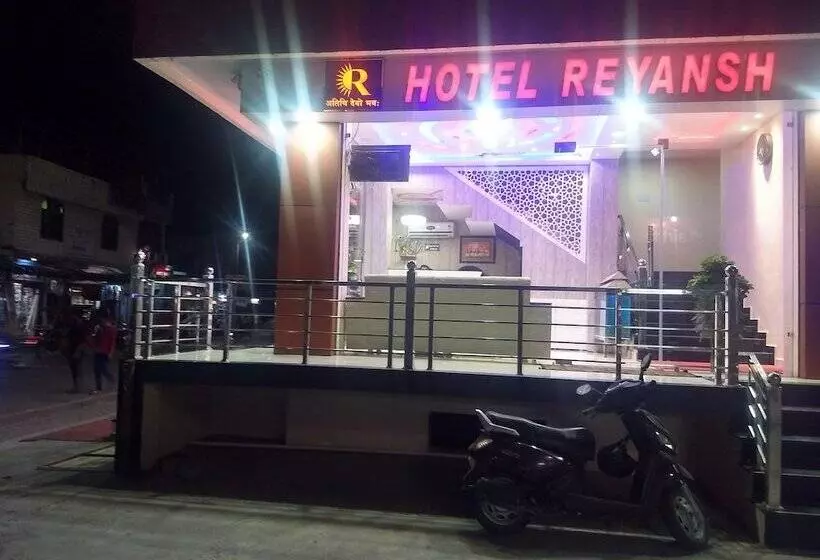 ホテル Reyansh