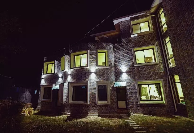 ホテル Sagarmatha