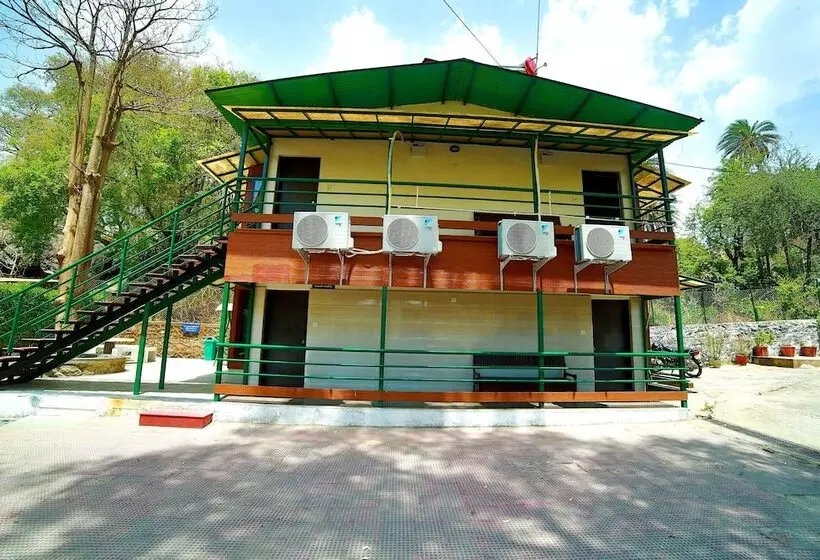 ホテル Samiralok
