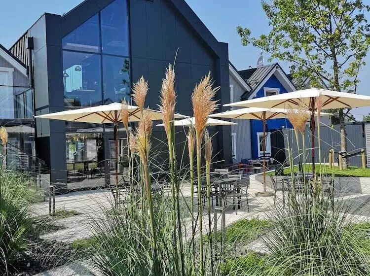 Hotelli Scandinavia Resort