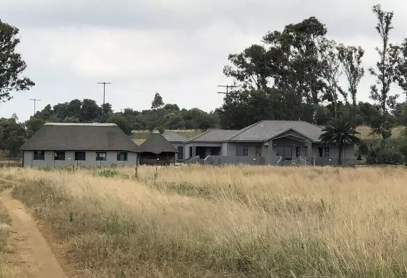 Hotelli Spendpenny Guest Farm