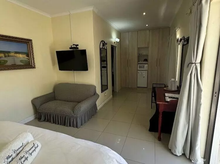 Majatalo Blue Diamond Lodge & Spa