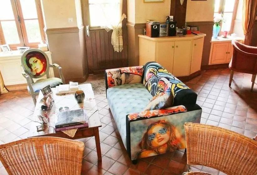 ペンション Chez Claire