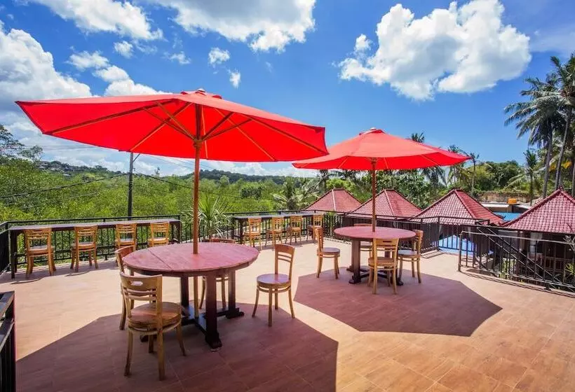 Majatalo Maha Guru Huts