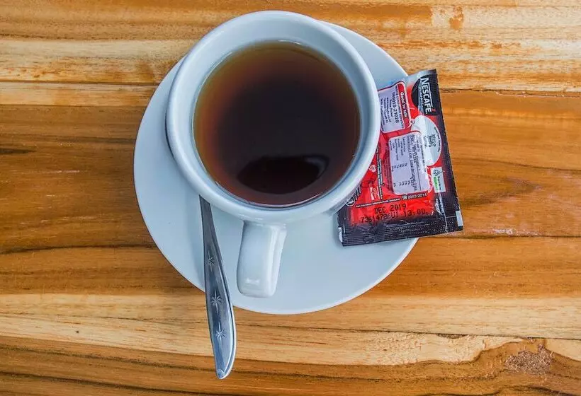 Majatalo Maha Guru Huts