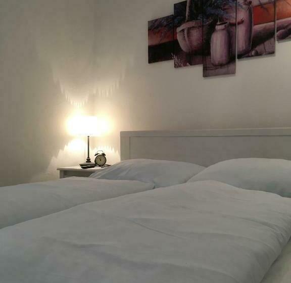 پانسیون Penzion Holiday