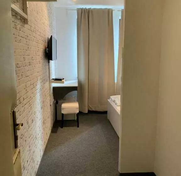 پانسیون Penzion Holiday