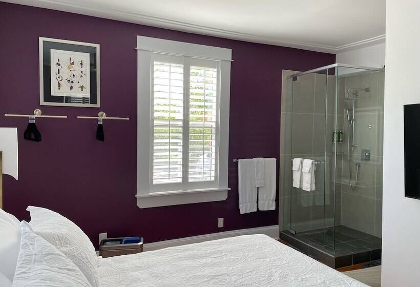 مبيت وإفطار The Royal Manor Inn