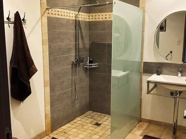 Aamiaismajoitus (B&B) La Petite Felixiere