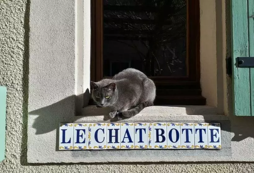 Aamiaismajoitus (B&B) Le Chat Botté   Vankantiehuis In Languedoc Roussillion