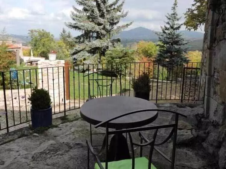 ベッドアンドブレックファースト Le Petit Volcan