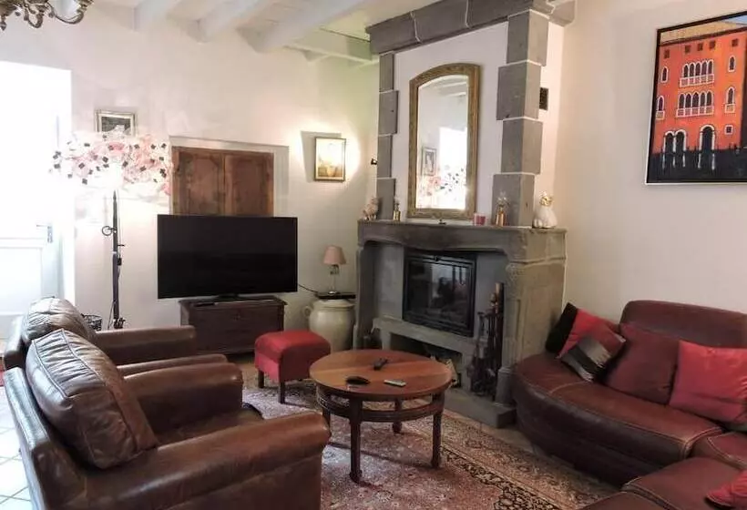 ベッドアンドブレックファースト Le Petit Volcan