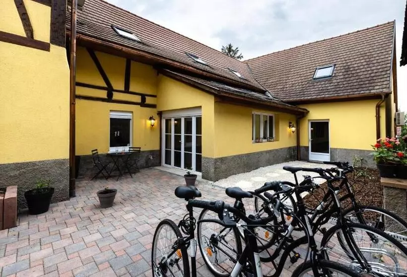 ベッドアンドブレックファースト Les Chambres De Clem