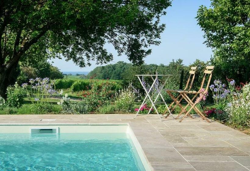 Bed and Breakfast Maison Des Quatre Saisons