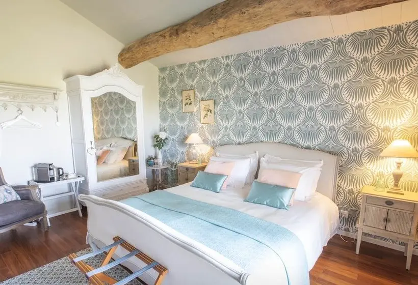 ベッドアンドブレックファースト Maison Des Quatre Saisons