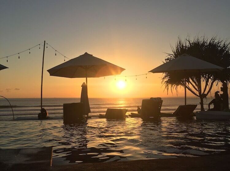 Bed and Breakfast Twilight Ceningan