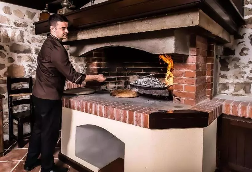 Heritage Hotel & Estate Raznjevica Dvori Ad 1307