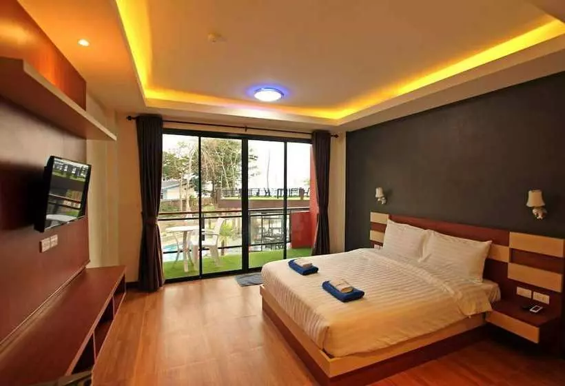 ホテル Andava Beach Resort @ Sichon