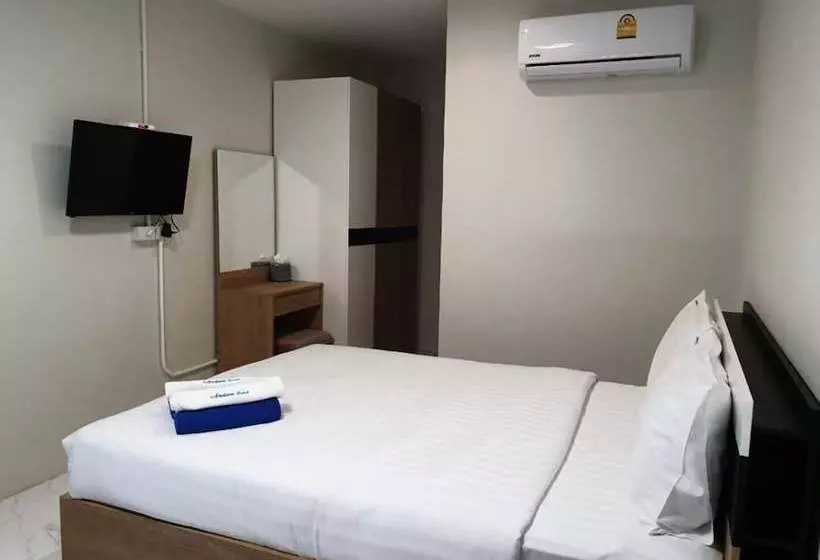 ホテル Andava Beach Resort @ Sichon