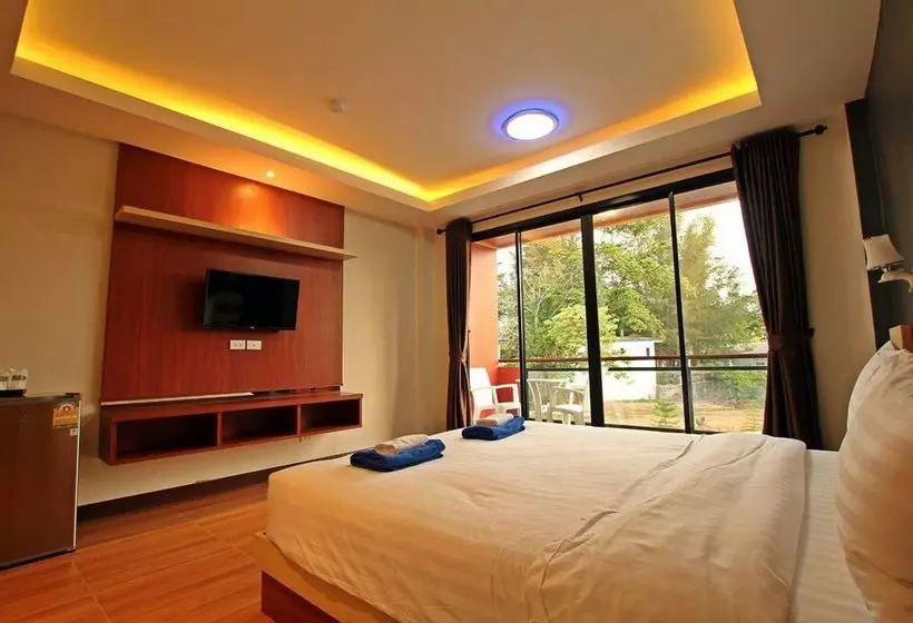 ホテル Andava Beach Resort @ Sichon